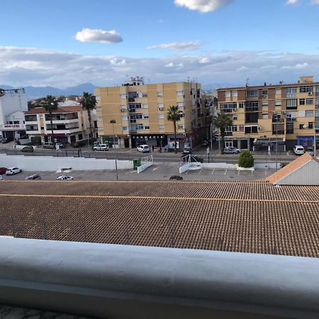 Habitacion Grande Con Bano Privado En Coin A 30Km De La Playa Bagian luar foto