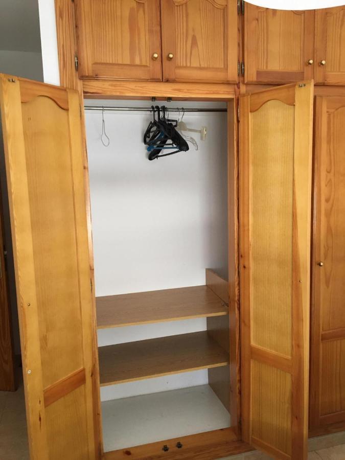 Habitacion Grande Con Bano Privado En Coin A 30Km De La Playa Bagian luar foto